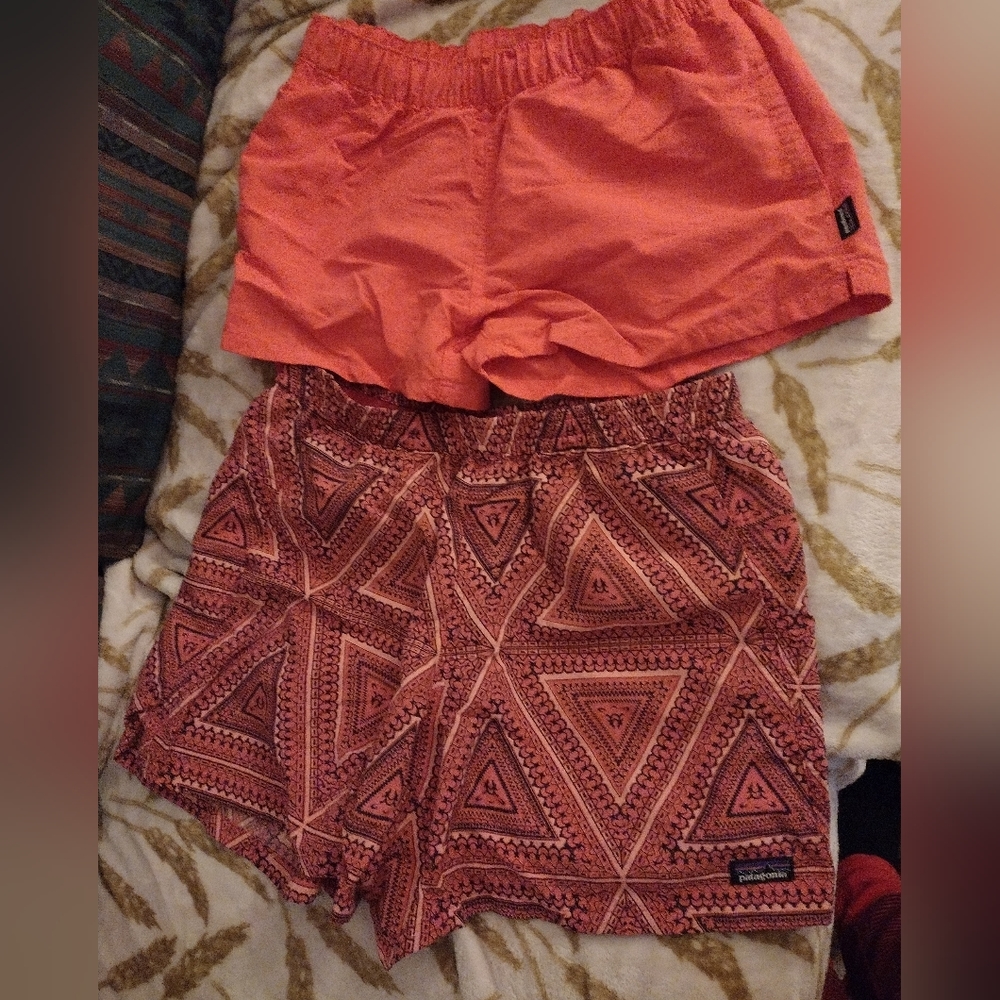 Excellent condition Patagonia shorts size M